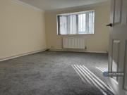 2 bedroom maisonette to rent