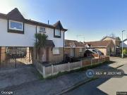 2 bedroom maisonette to rent