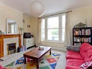 2 bedroom maisonette to rent