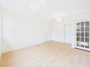 2 bedroom Maisonette to rent