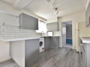 2 bedroom maisonette to rent