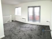 2 bedroom maisonette to rent