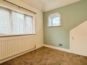 2 bedroom maisonette to rent