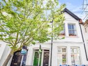 2 bedroom maisonette to rent