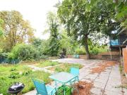 2 bedroom maisonette to rent