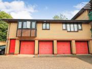 2 bedroom maisonette to rent