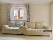 2 bedroom maisonette to rent