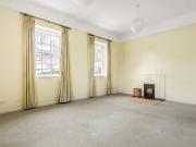 2 bedroom maisonette to rent