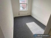 2 bedroom maisonette to rent