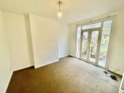 2 bedroom maisonette to rent