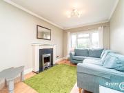 2 bedroom maisonette to rent