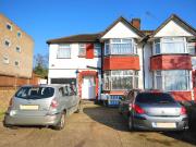 2 bedroom maisonette to rent