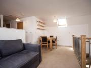 2 bedroom maisonette to rent
