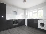 2 bedroom maisonette to rent