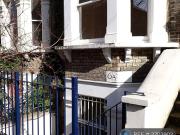 2 bedroom maisonette to rent