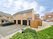 2 bedroom mews for sale