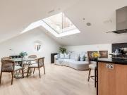 2 bedroom mews for sale