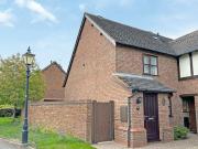 2 Bedroom Mews Property For Sale In Old Town