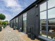 2 Bedroom Mews Property For Sale In South Hampstead