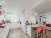 2 Bedroom Mews Property For Sale In Stourbridge Road,...