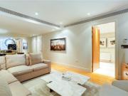 2 bedroom mews to rent