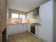 2 bedroom mews to rent