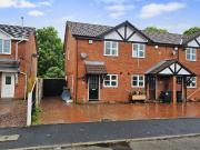 2 bedroom mews to rent