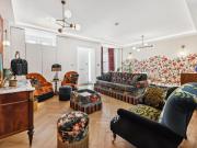 2 bedroom mews to rent