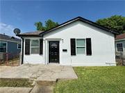2 bedroom, New Orleans LA 70122 93473917