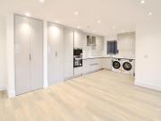 2 Bedroom Flat for rent in High Street, Langley