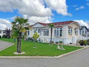 2 bedroom park home for sale