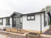 2 bedroom park home for sale in Lillybrook Estate...