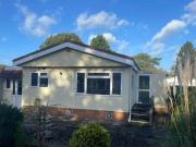 2 Bedroom Park Home For Sale In Lincolnshire