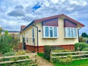 2 bedroom park home for sale in Peppercorn Park Clapham MK41