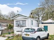 2 Bedroom Park Home For Sale In Radley