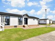 2 Bedroom Park Home For Sale In Seasalter, Whitstable