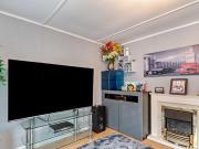 2 Bedroom Park Home For Sale In Slough, Berkshire
