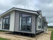 2 Bedroom Park Home For Sale In Worcestershire