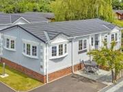 2 Bedroom Park Home For Sale In York