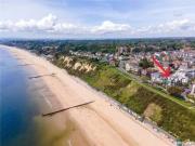 2 bedroom penthouse for rent in Alumhurst Road,...