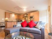 2 bedroom penthouse for rent in Audley Court...