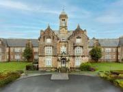 2 bedroom penthouse for rent in Gilbert Scott House,...