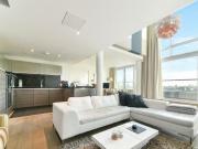 2 Bedroom Penthouse For Rent In London