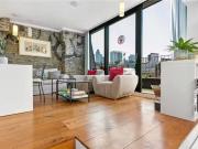 2 bedroom penthouse for rent in Whitechapel High Street,...