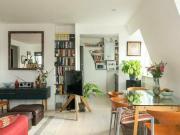 2 bedroom penthouse for sale in Herne Hill Road London SE24