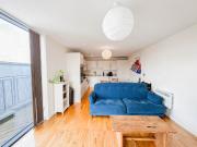 2 bedroom penthouse in Axminster Road, N7