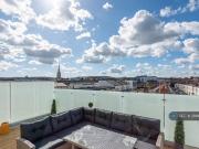 2 bedroom penthouse to rent