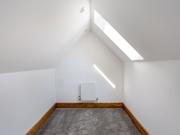 2 bedroom penthouse to rent