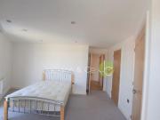 2 bedroom penthouse to rent