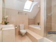 2 bedroom penthouse to rent